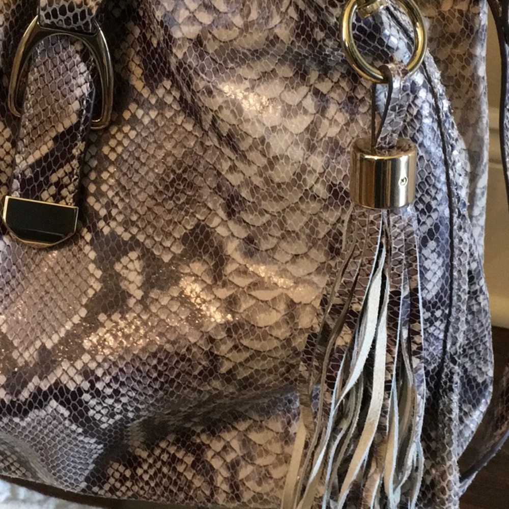 G.I.L.I. Snakeskin Patterned Bag - Picture 3 of 9